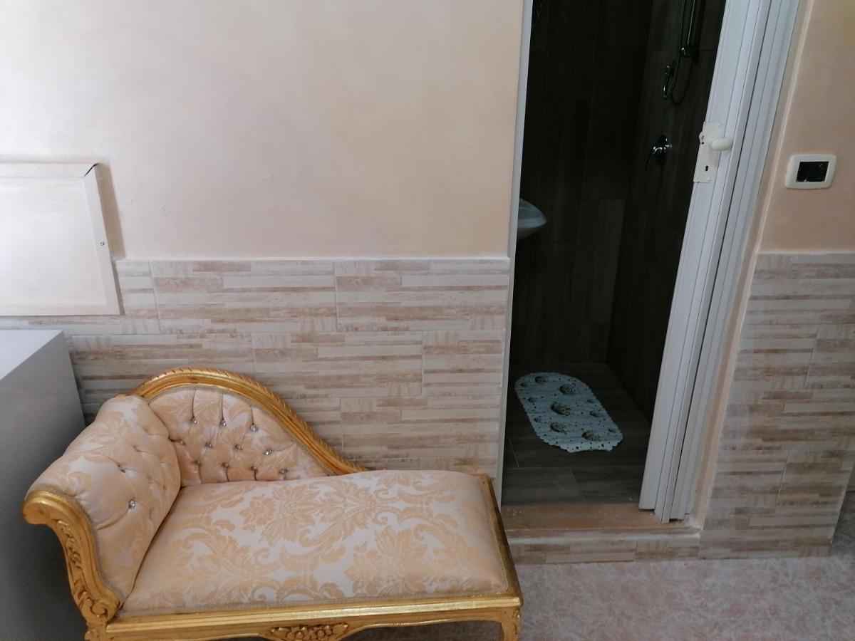 شقة Impero Apartament أوستوني المظهر الخارجي الصورة