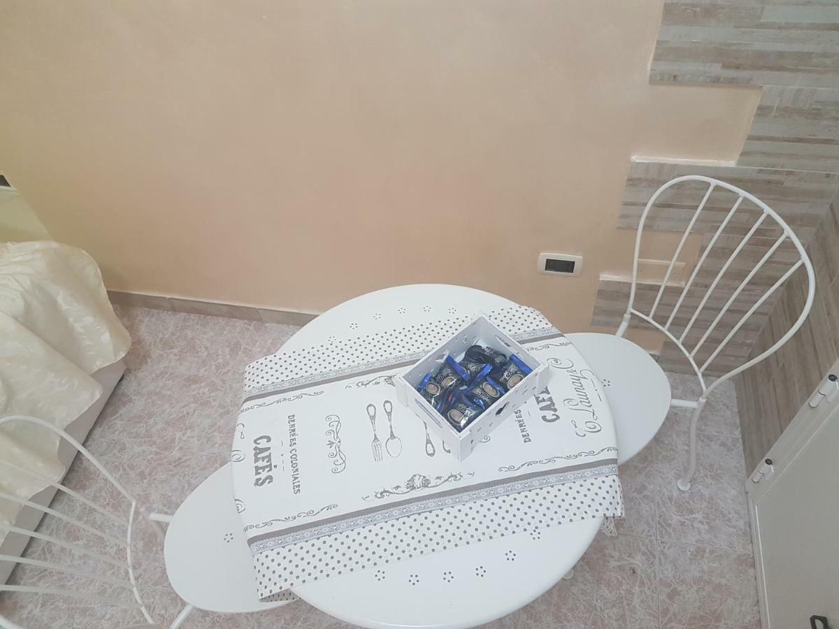 شقة Impero Apartament أوستوني المظهر الخارجي الصورة